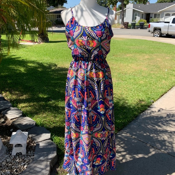 Speed Control Dresses & Skirts - ✨💖💜 NWOT Super Fly Vibrant Aztec Maxi 💜💖✨